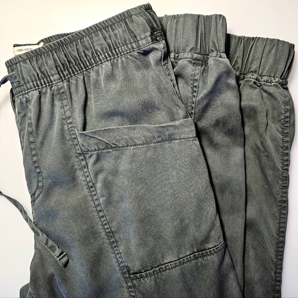 Nicole Miller Olive Green Jogger Pants - Picture 9 of 14